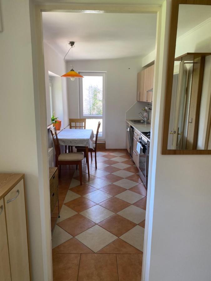 Vityesz Vendeghaz ** Apartment Chl'aba Ngoại thất bức ảnh